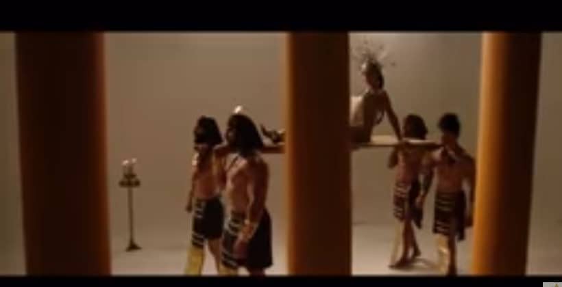 οι Kings με την EMMANOUELA στο video clip τους