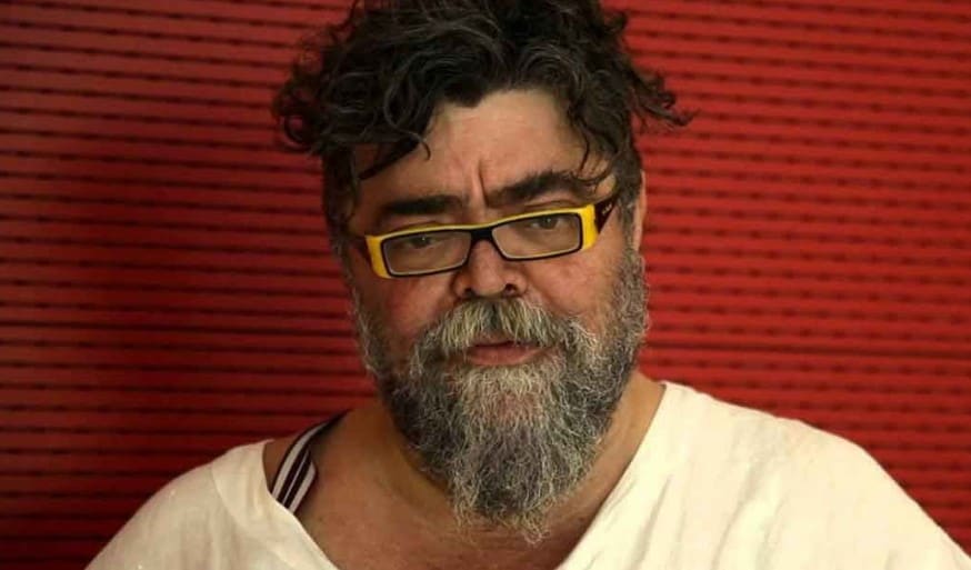 Φίλα με στιχοι Σταματης Κραουνακης