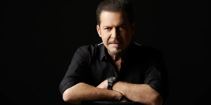 Που τραγουδαει ο Χαρης Κωστοπουλος στην Αθηνα 2023-2024