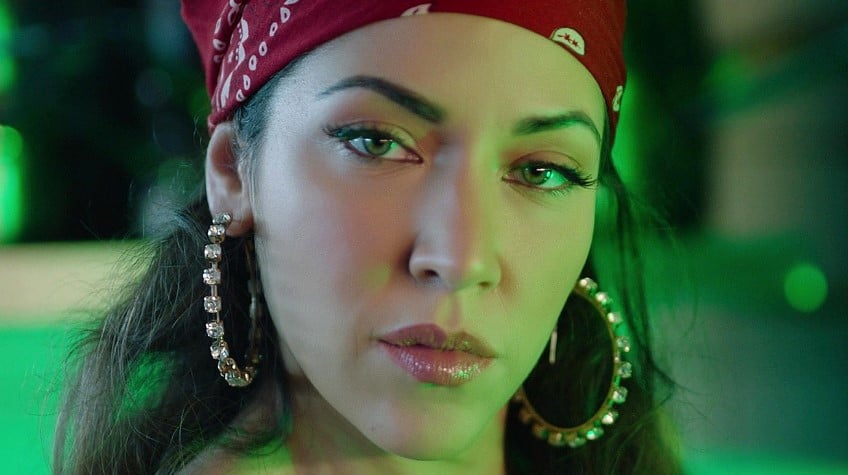 Λέξη στίχοι Antonella