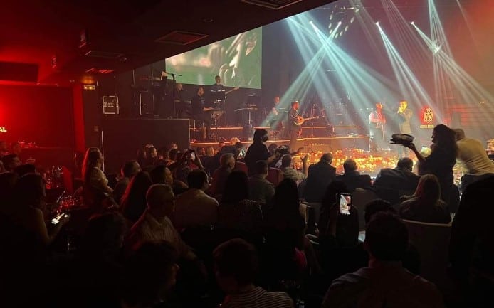 Cabana Live Stage μπουζουκια Αθήνα